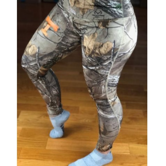 Realtree Camo Yoga Pants